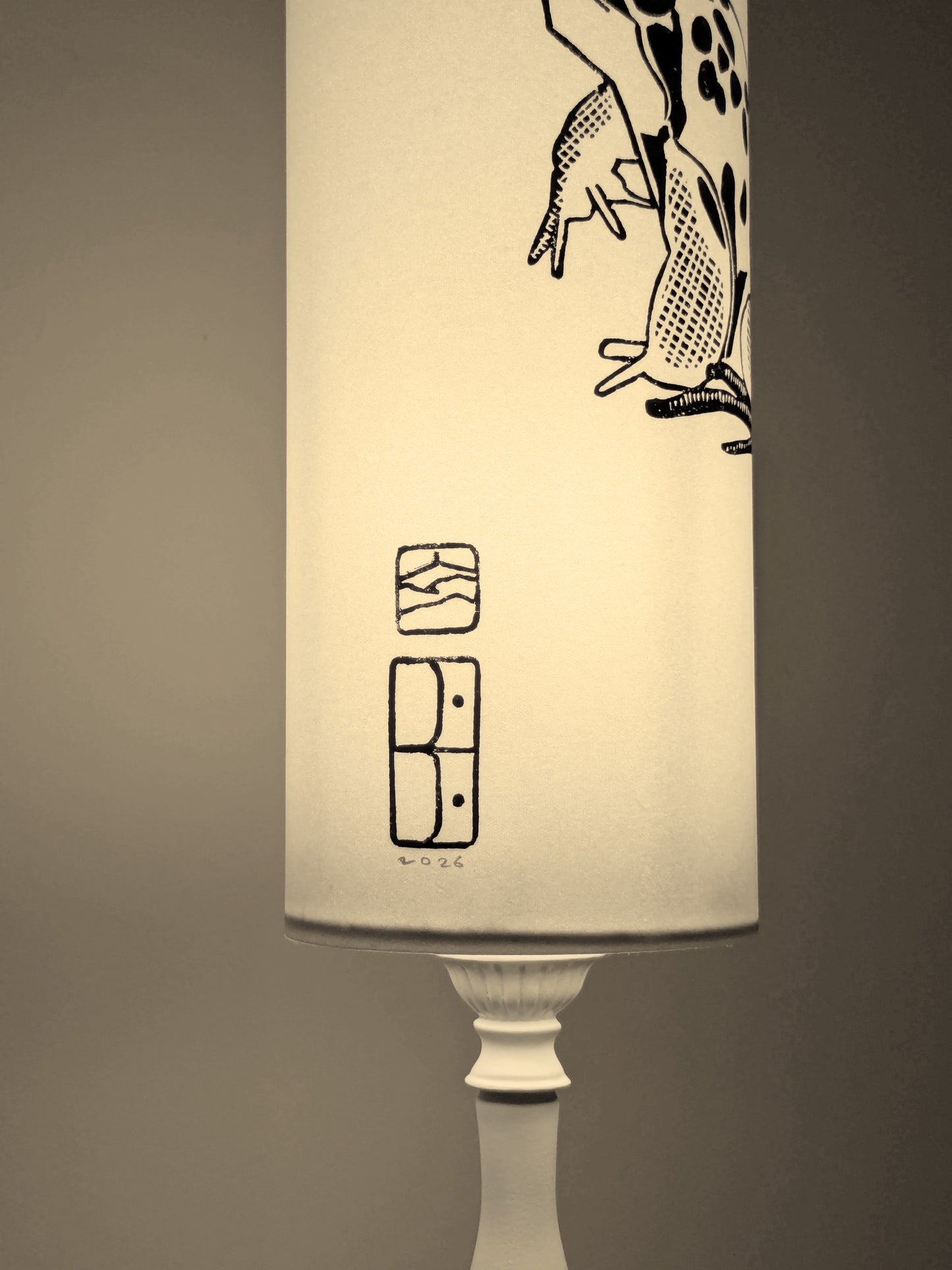 Common Frog Table Lamp